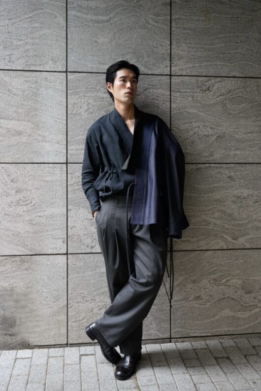 DOUBLE TUCKED WIDE TAPERED PANTS - Image 7