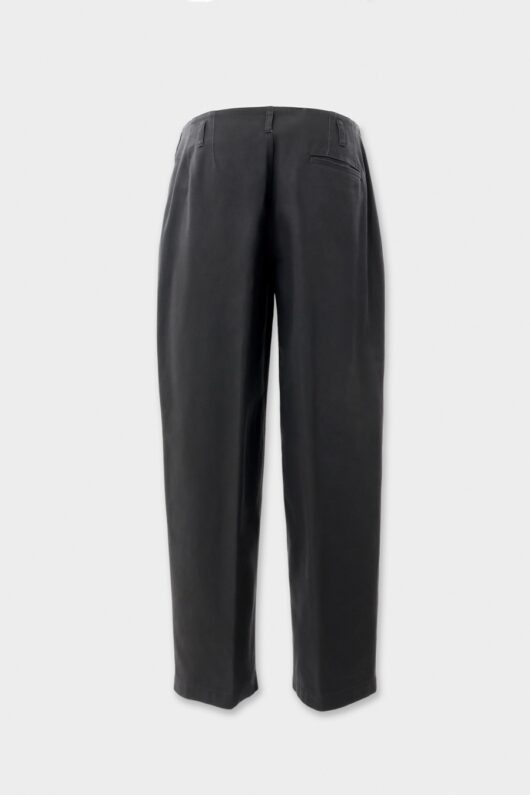 DOUBLE TUCKED WIDE TAPERED PANTS - Image 4